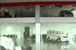 Mahindra Showroom